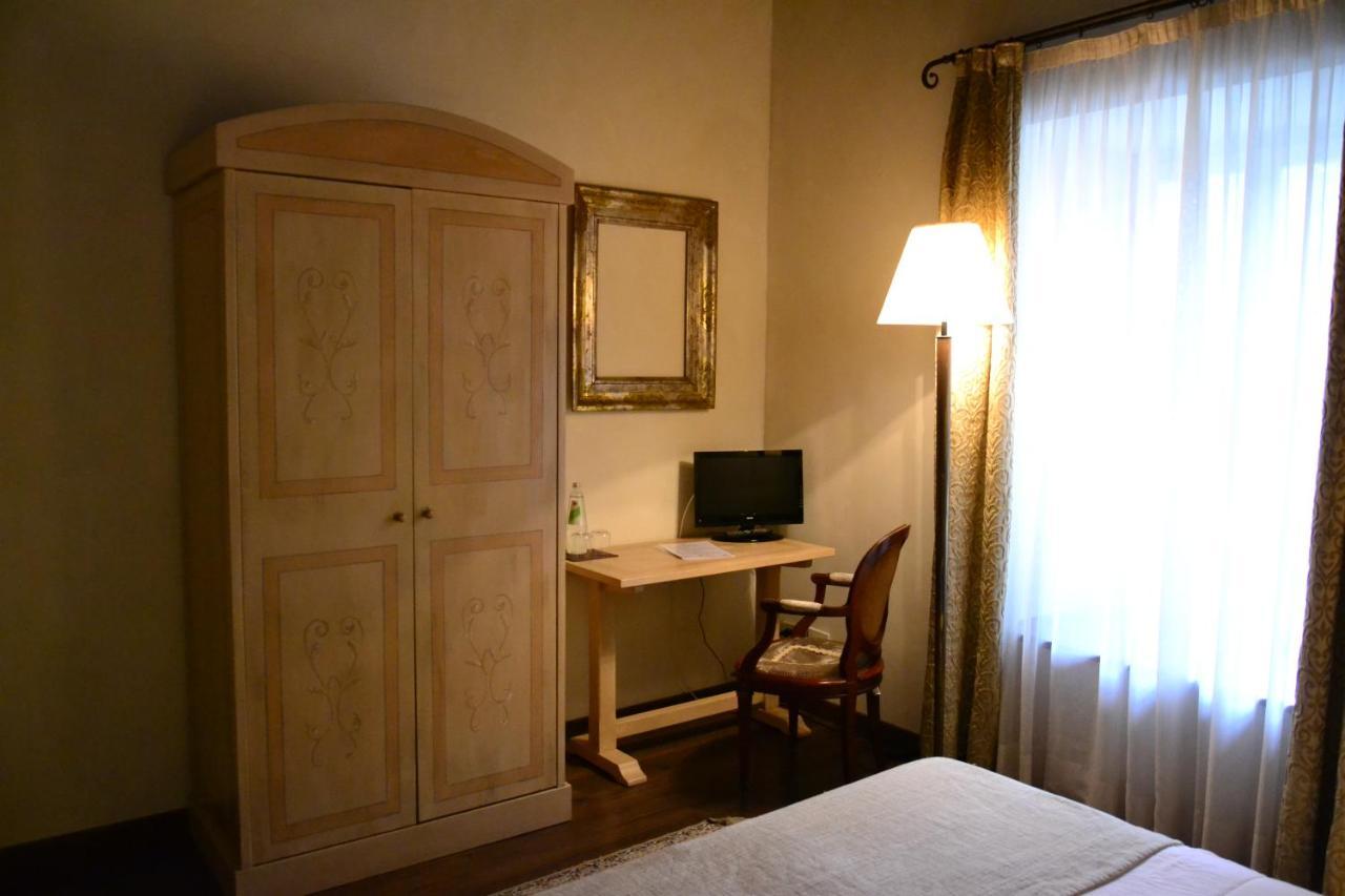 Castello Di Relais Museum Hotel 4*